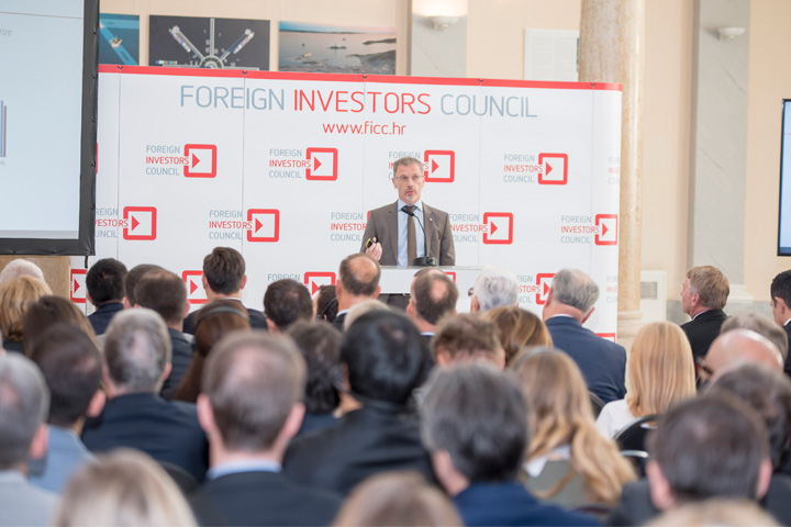 Proizvodnost, izvoz i investicije Proizvodnost, izvoz i investicije